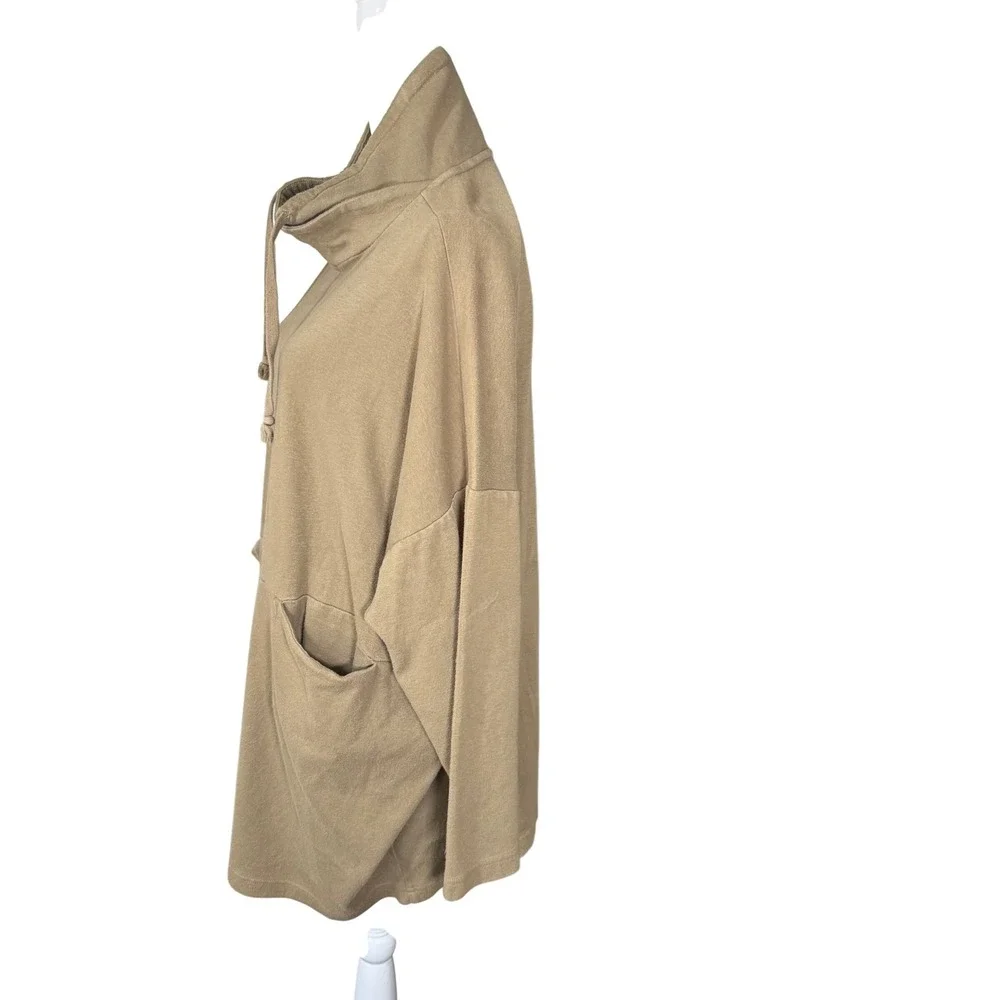 Free People Beach Olive Tan Funnel Neck Oversized Tunic Sweatshirt Pockets M GUC